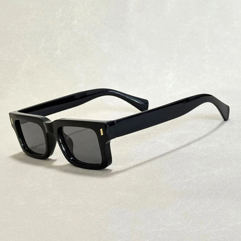 Natalia | Women’s Vintage Nero Sunglasses
